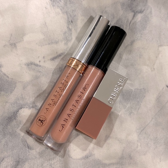 Lip gloss and lipstick trio - Picture 1 of 3